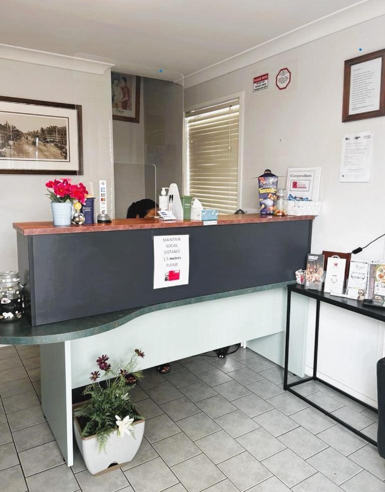 Downs Motel Toowoomba Εξωτερικό φωτογραφία