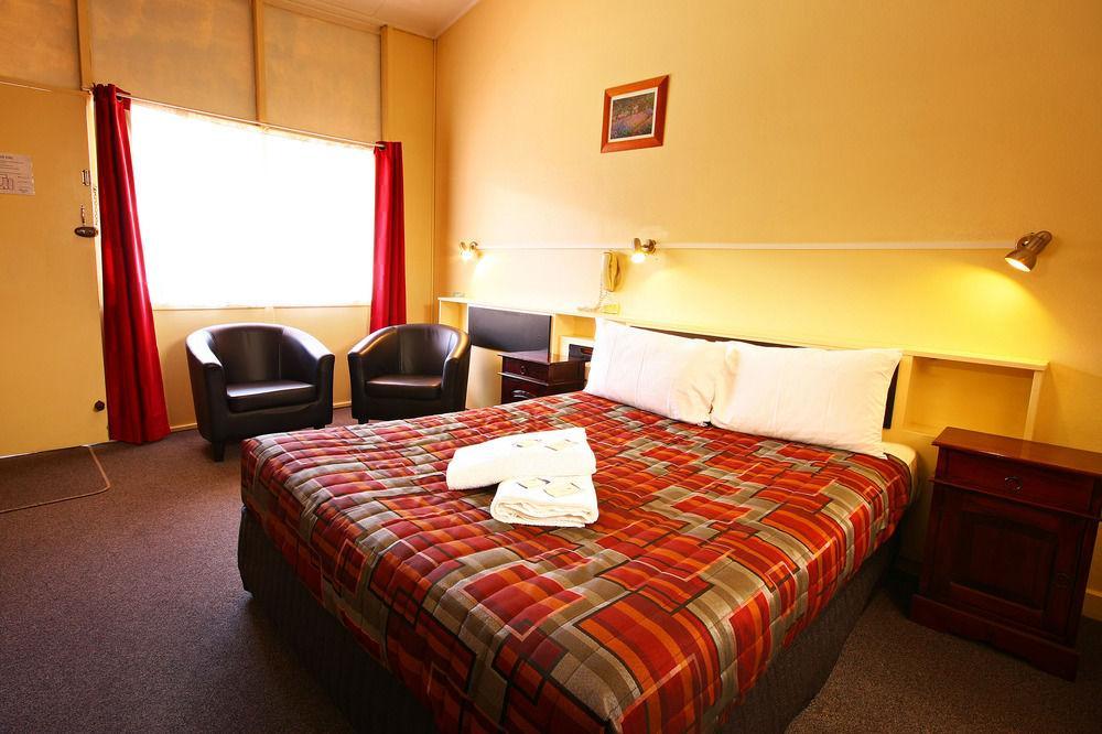 Downs Motel Toowoomba Εξωτερικό φωτογραφία