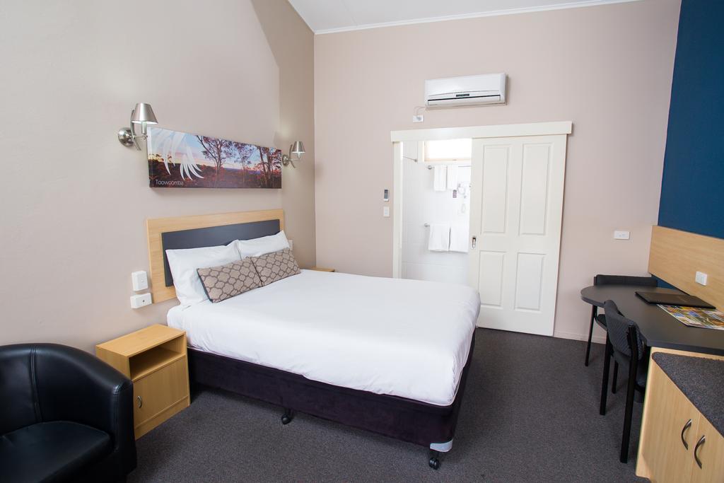 Downs Motel Toowoomba Εξωτερικό φωτογραφία