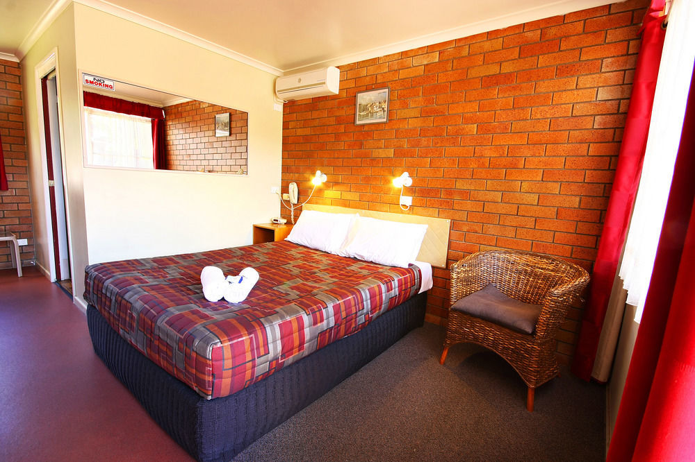 Downs Motel Toowoomba Εξωτερικό φωτογραφία