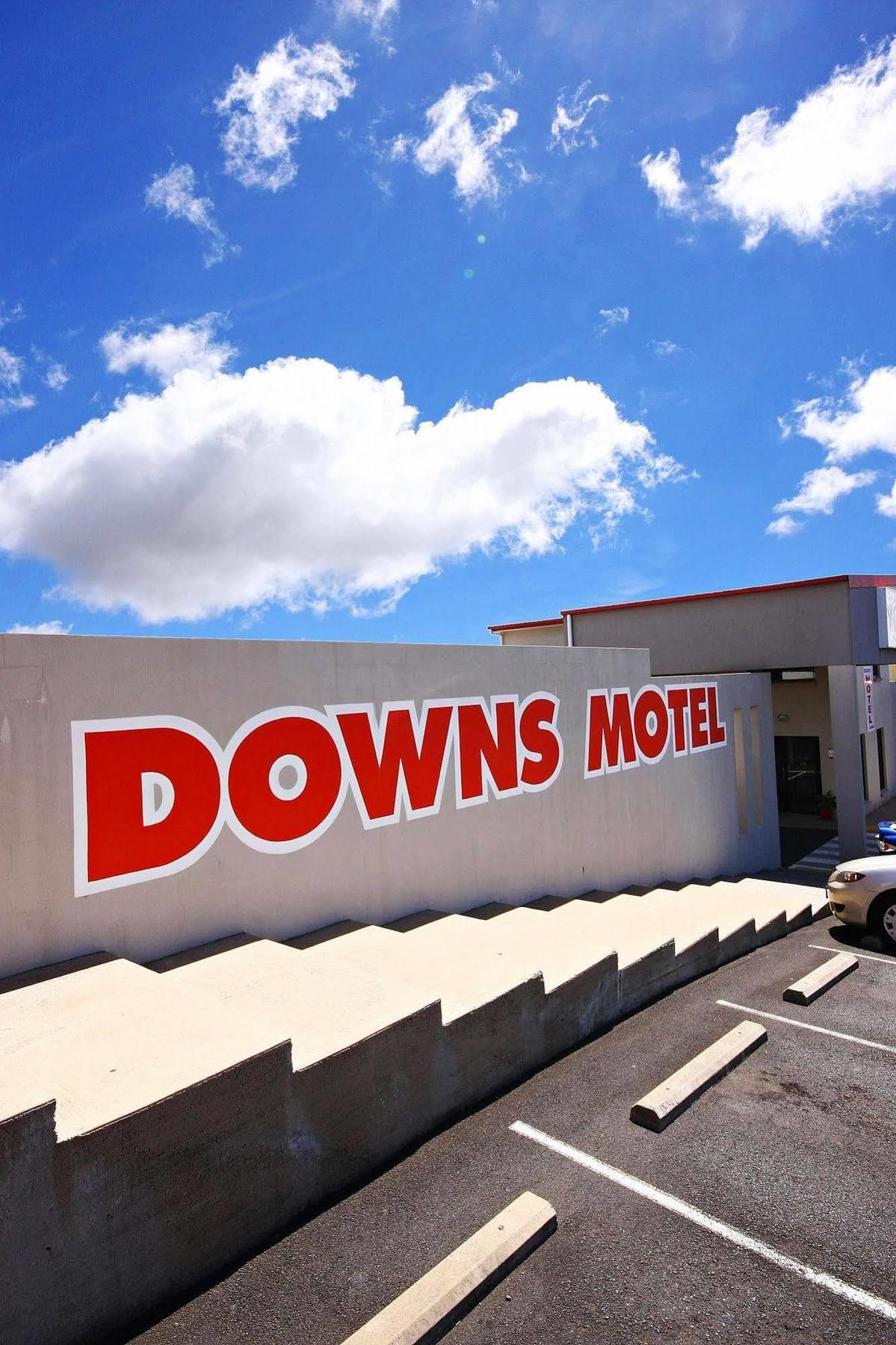 Downs Motel Toowoomba Εξωτερικό φωτογραφία