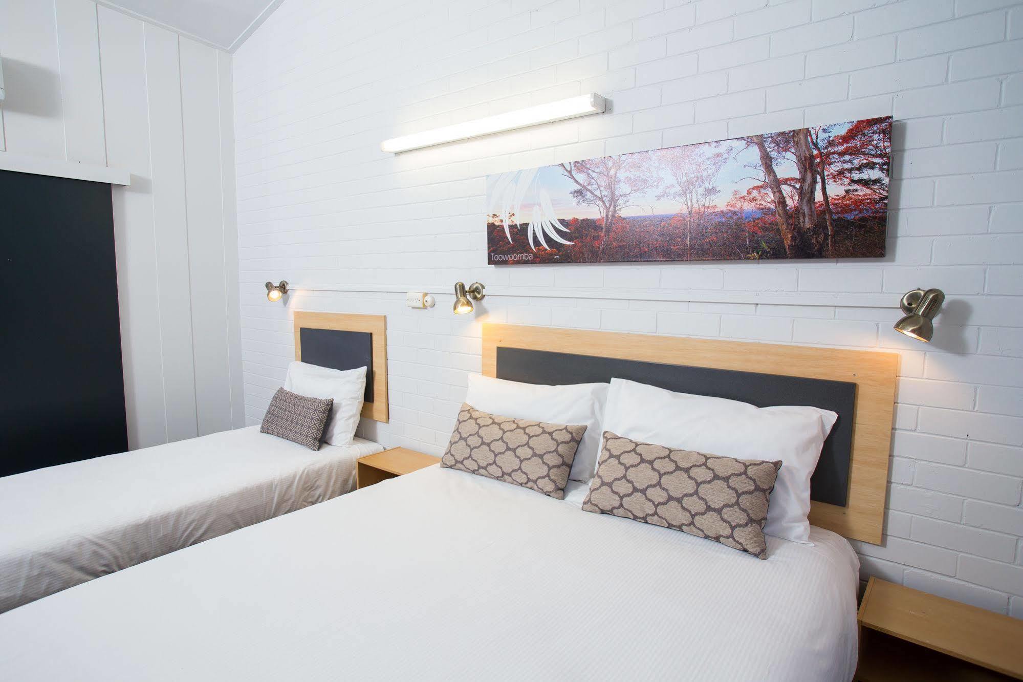 Downs Motel Toowoomba Εξωτερικό φωτογραφία
