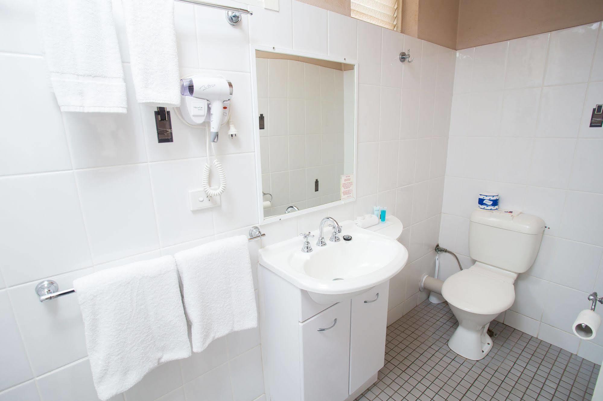Downs Motel Toowoomba Εξωτερικό φωτογραφία