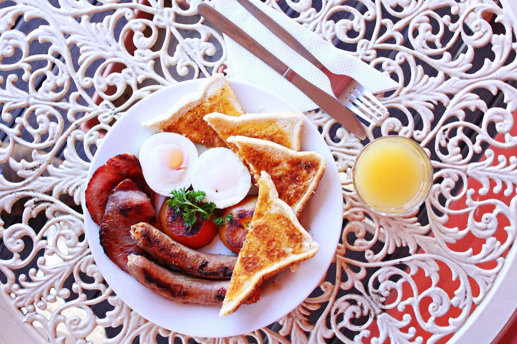 Downs Motel Toowoomba Εξωτερικό φωτογραφία